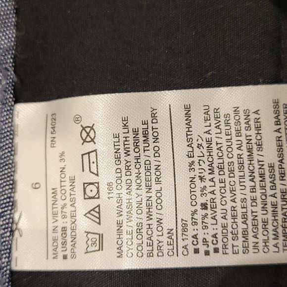 NWT Banana Republic Dark Navy Scalloped Shorts - Picture 6 of 8